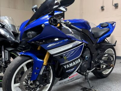 2013 Yamaha R1