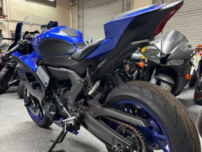2022 YAMAHA R7