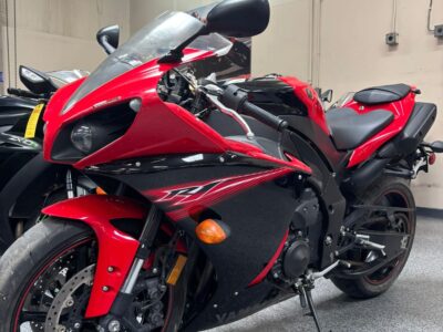 2013 Yamaha R1