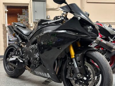 2014 Yamaha R1