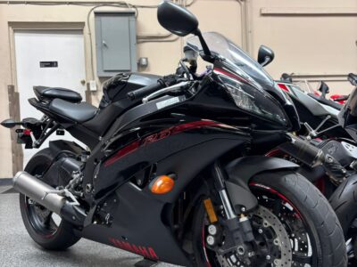 2015 Yamaha R6 Raven