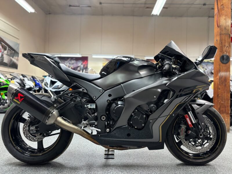 2023 KAWASAKI NINJA ZX10R