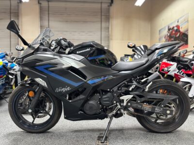 2025 Kawasaki Ninja 500 ABS