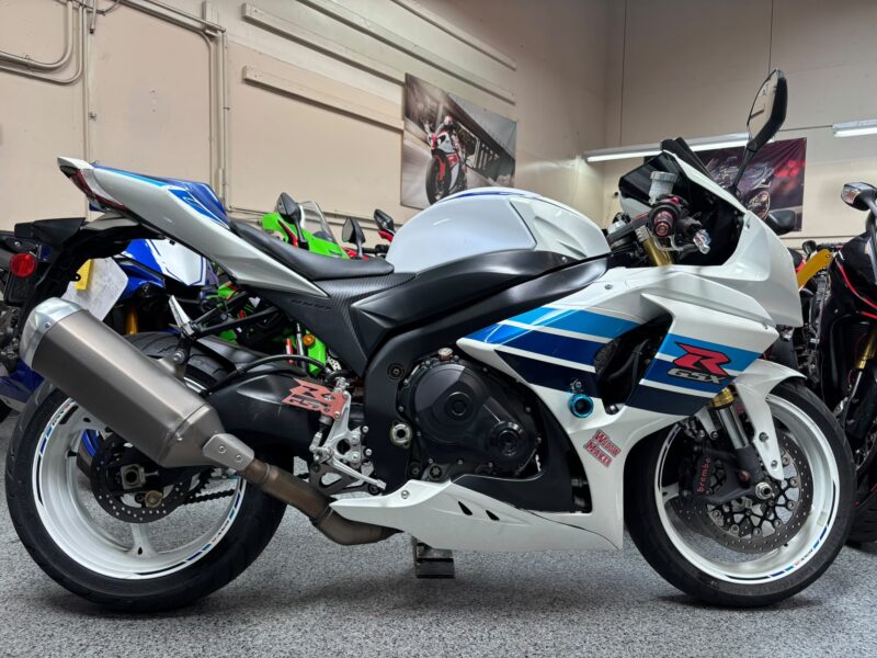 2013 Suzuki GSXR 1000 Commemorative Edition