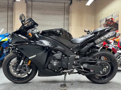2012 Yamaha R1