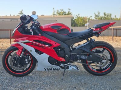 2011 Yamaha R6