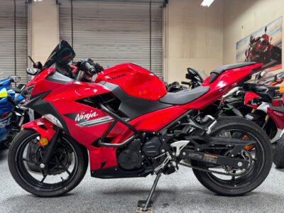 2021 Kawasaki Ninja 400 ABS