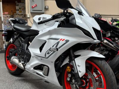 2023 YAMAHA R7